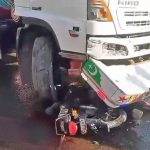 Water tanker kills couple unborn child in karachi 